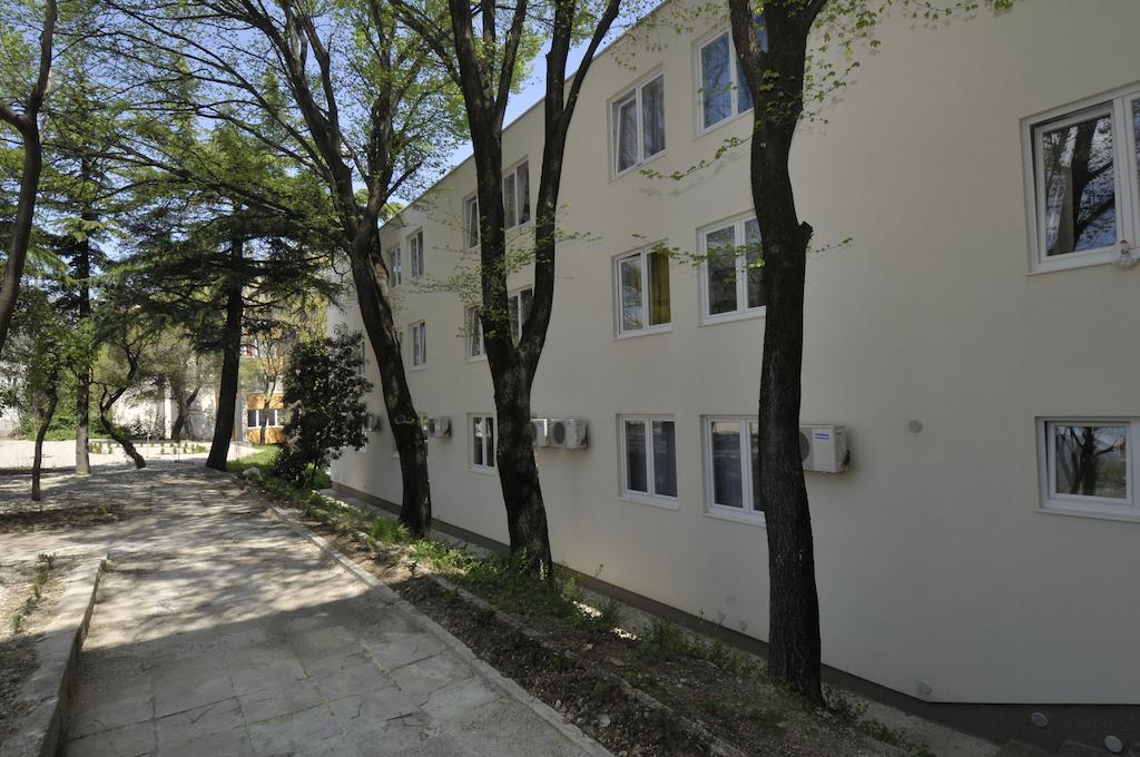 Hostel Studentski Centar Mostar Ngoại thất bức ảnh