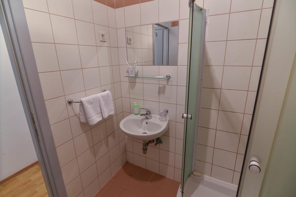 Hostel Studentski Centar Mostar Ngoại thất bức ảnh
